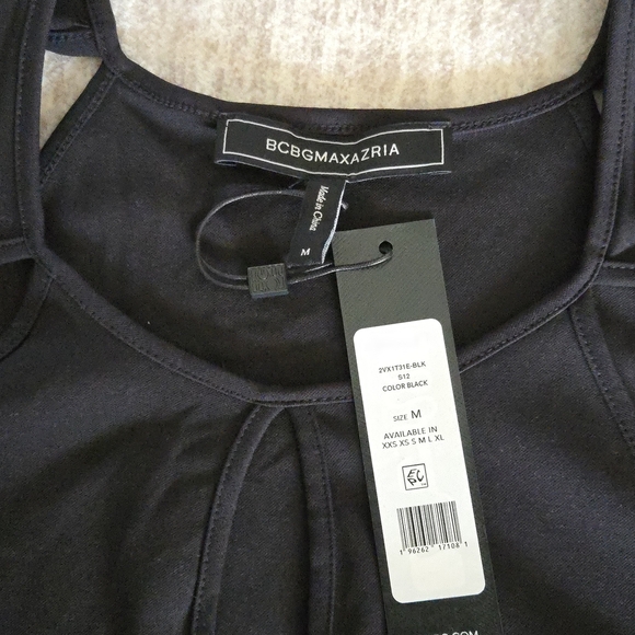 BCBGMAXAZRIA Black Cutout Keyhole Long Sleeve Top Size Medium - Picture 8 of 8